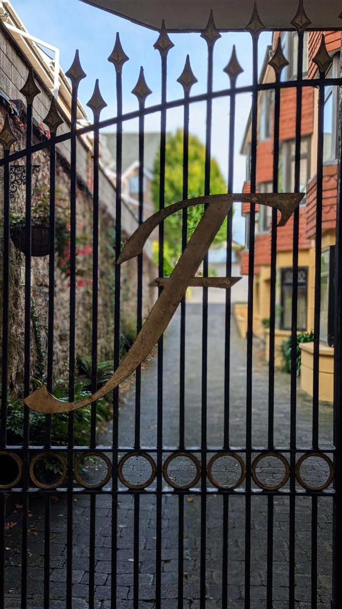 فندق Foley'S Townhouse كيلارني المظهر الخارجي الصورة