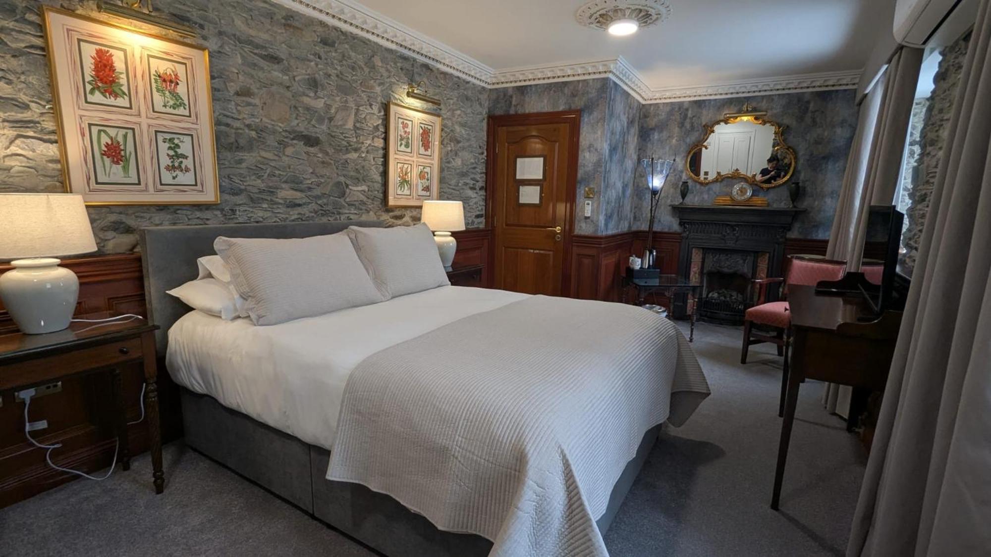 فندق Foley'S Townhouse كيلارني المظهر الخارجي الصورة