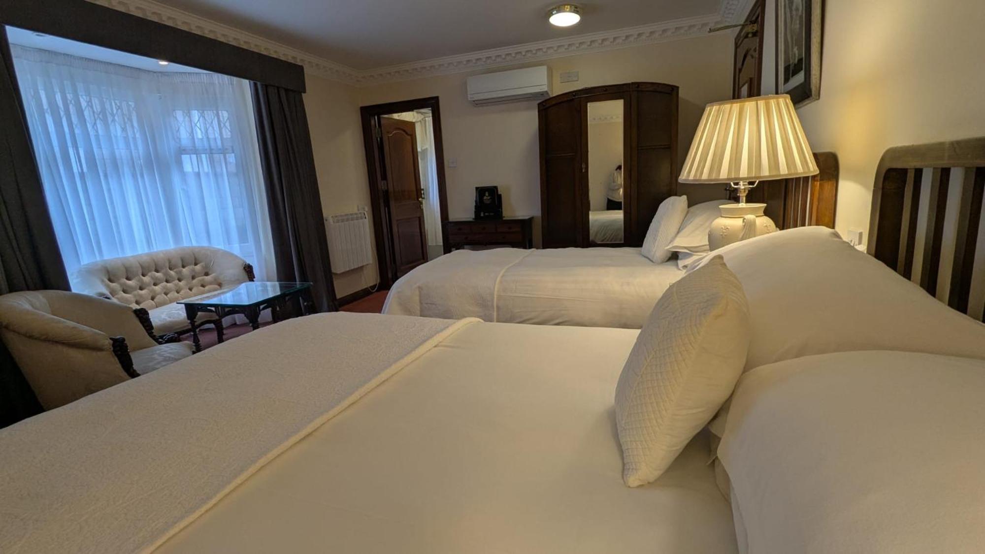 فندق Foley'S Townhouse كيلارني المظهر الخارجي الصورة