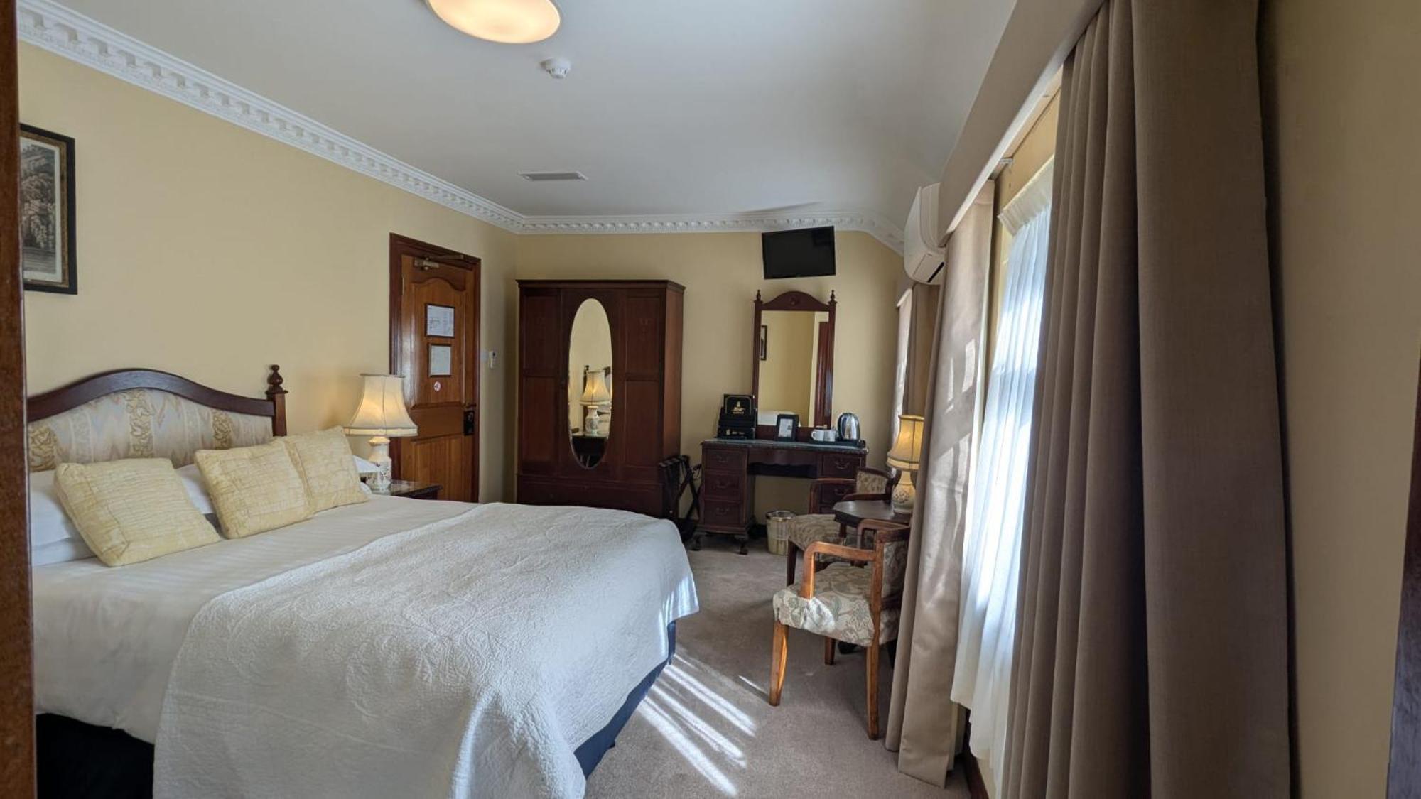 فندق Foley'S Townhouse كيلارني المظهر الخارجي الصورة