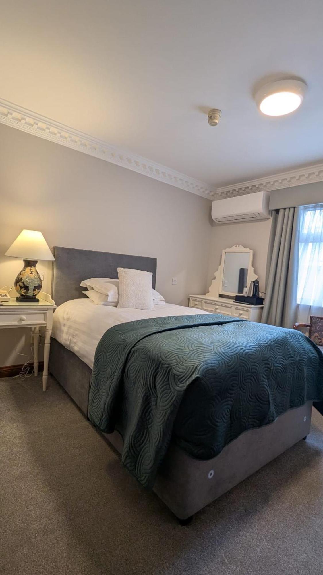 فندق Foley'S Townhouse كيلارني المظهر الخارجي الصورة